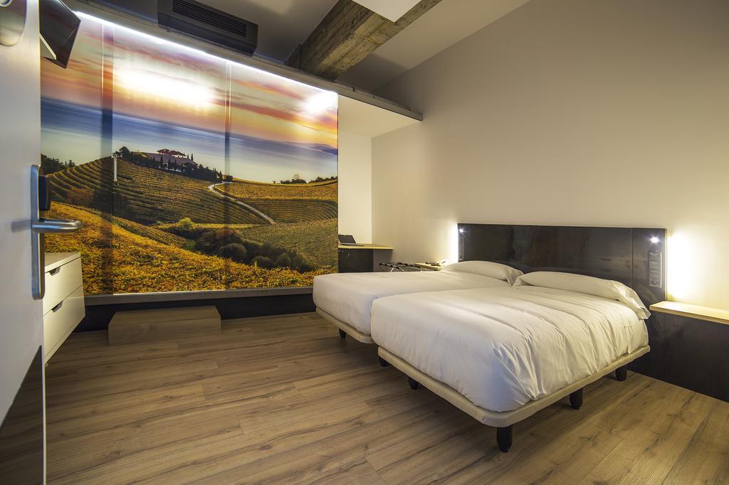 Zerupe Hotel Зарауц Стая снимка