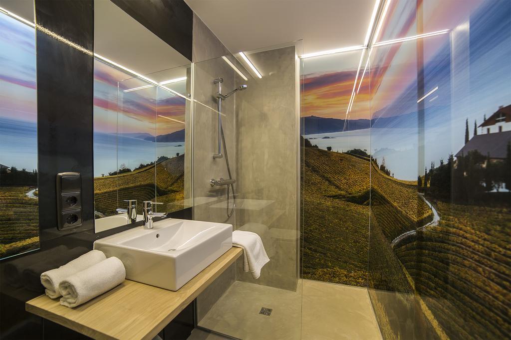 Zerupe Hotel Зарауц Стая снимка