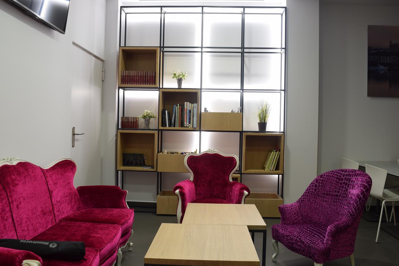 Zerupe Hotel Зарауц Екстериор снимка